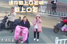警察小姐姐骑行喊话视频,传递安全出行正能量