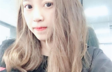 mtm小姐姐,时尚潮流的引领者，魅力四溢的穿搭达人