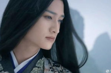 5岁小姐姐唱离人愁,5岁小姐姐唱响古风经典